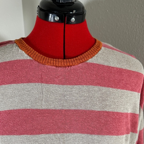 Gudrun Sjoden Red and Cream Striped Linen Sweater - Picture 2 of 11